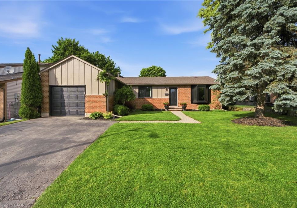 37-melissa-crescent-waterdown-ontario-40839637