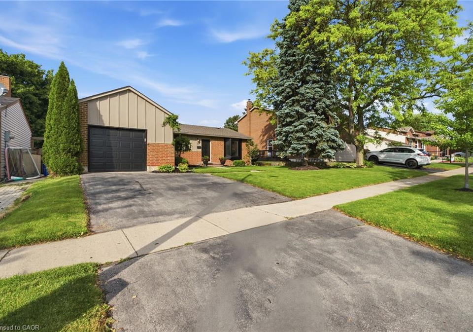 37-melissa-crescent-waterdown-ontario-40839637