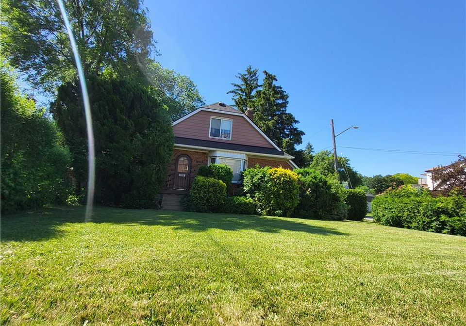 136-king-street-e-stoney-creek-ontario-40839639