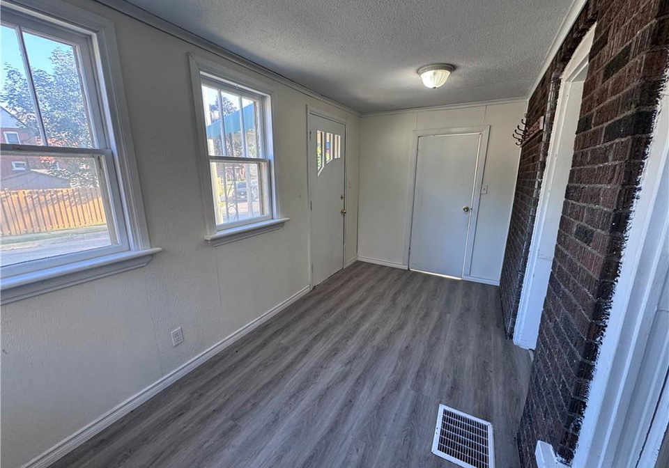 396-church-street-cambridge-ontario-40839642