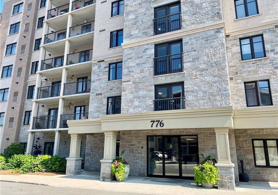 776-laurelwood-drive-waterloo-ontario-40839651