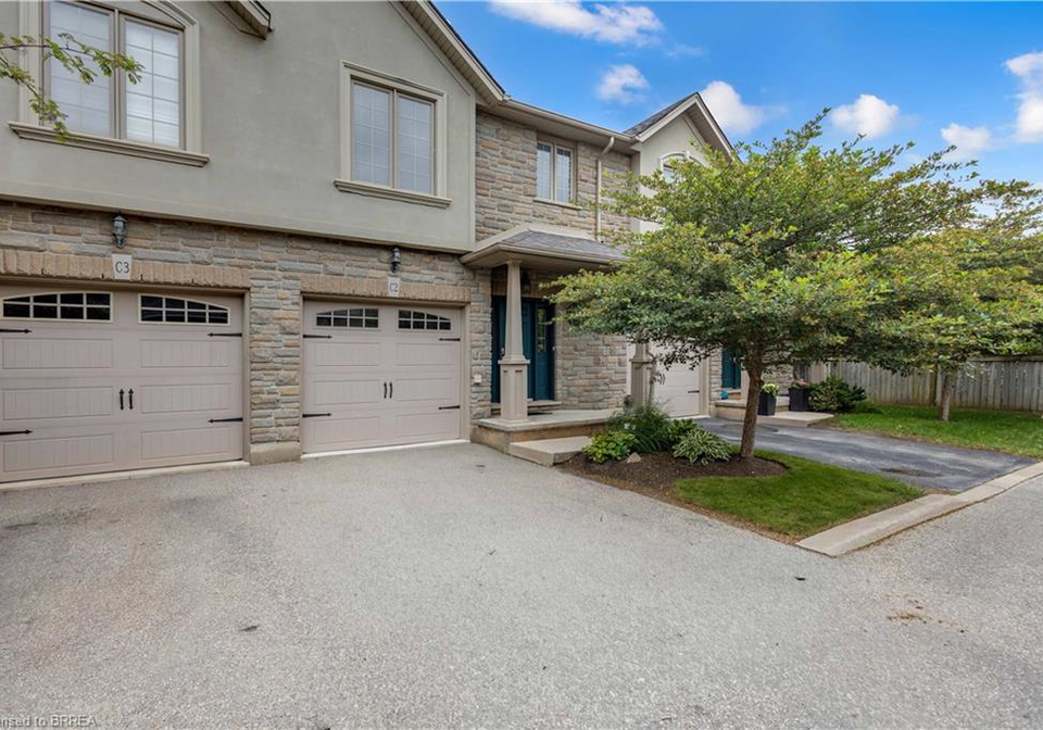 12-brantwood-park-road-brantford-ontario-40839655