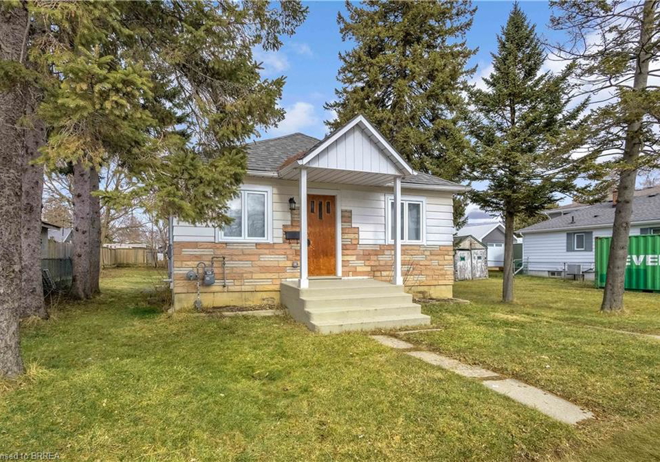 35-eighth-avenue-brantford-ontario-40839658