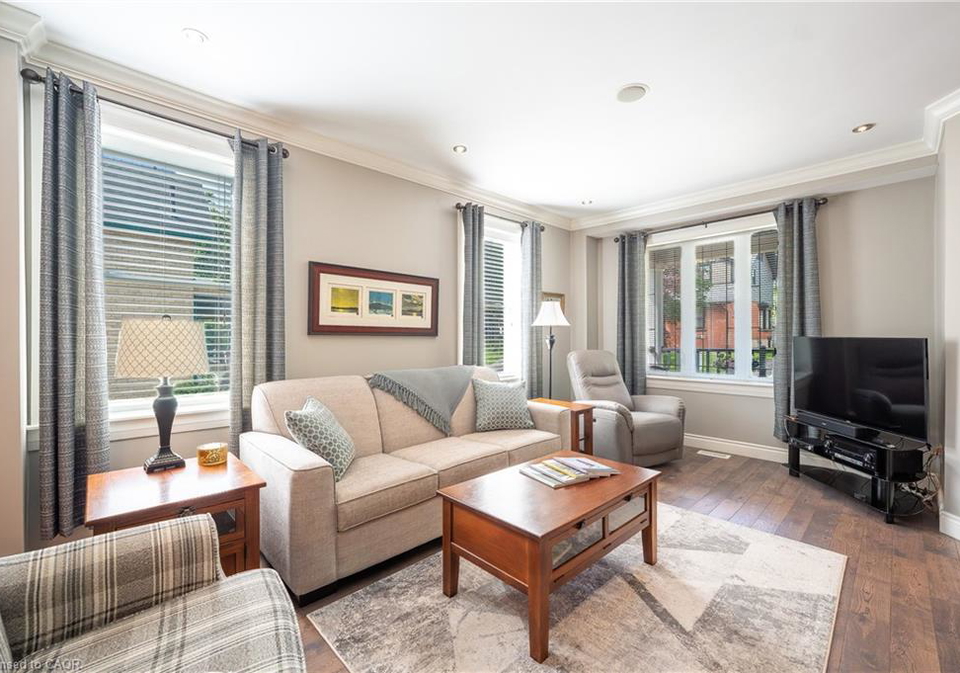 40-moore-avenue-kitchener-ontario-40839665