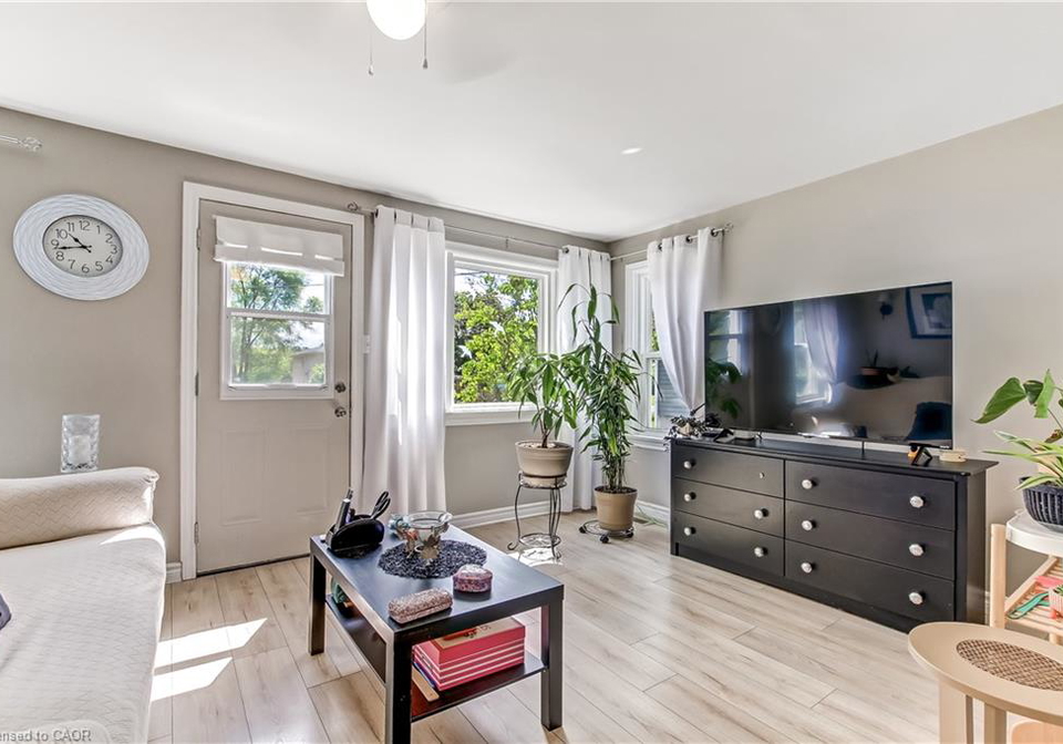 33-ontario-street-tillsonburg-ontario-40839673