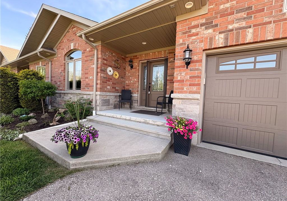 12-brown-street-minto-ontario-40839691