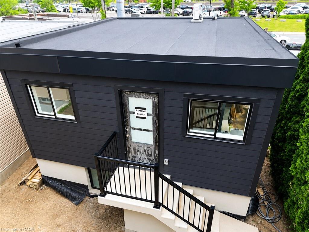 17-white-avenue-north-york-ontario-40839780