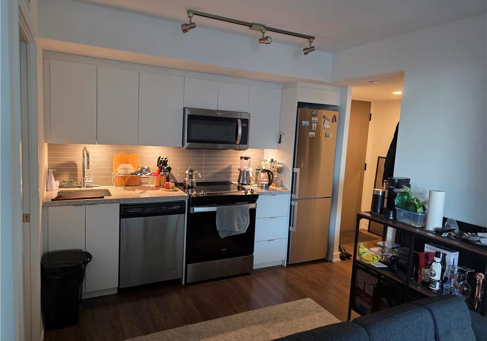 30-tretti-way-north-york-ontario-40839792
