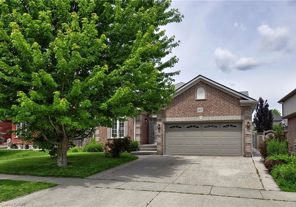 95-drinkwater-drive-cambridge-ontario-40839798
