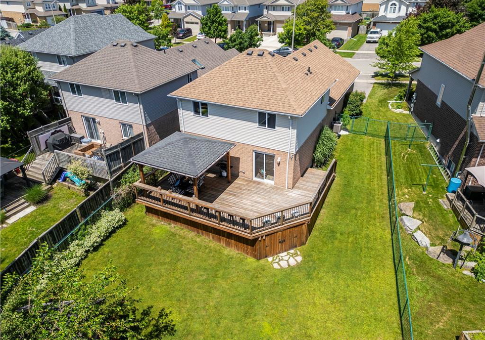 12-stiefelmeyer-crescent-baden-ontario-40839799