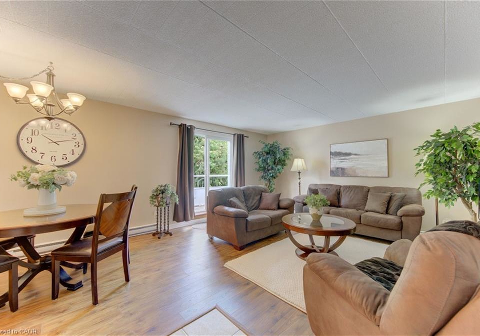 71-vanier-drive-kitchener-ontario-40839804