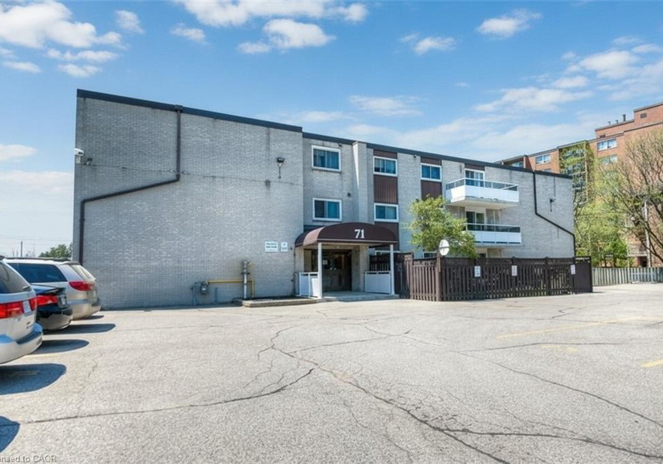 71-vanier-drive-kitchener-ontario-40839804
