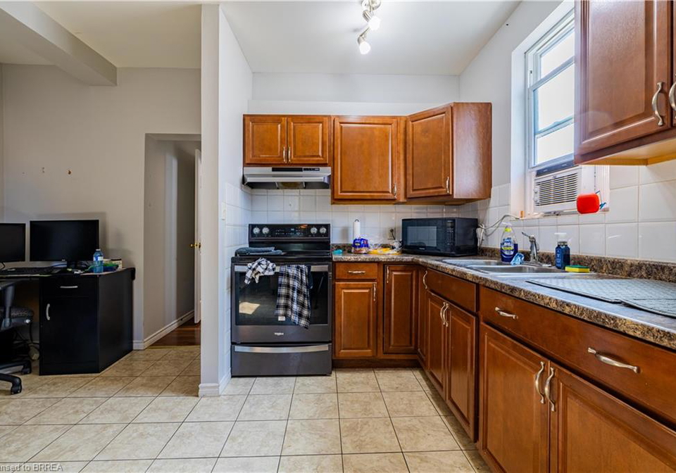113-brant-avenue-brantford-ontario-40839839