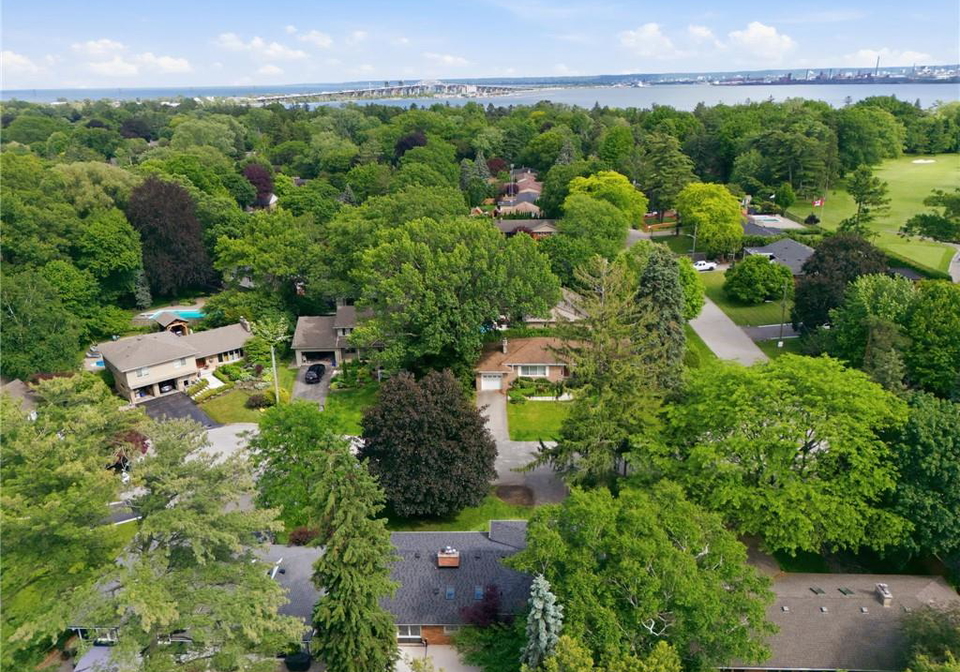 571-leonard-court-burlington-ontario-40839891