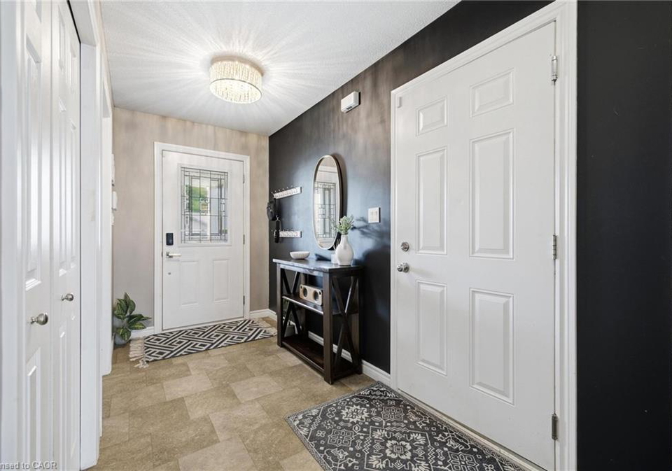 101-tuffy-macdougall-court-harriston-ontario-40839943