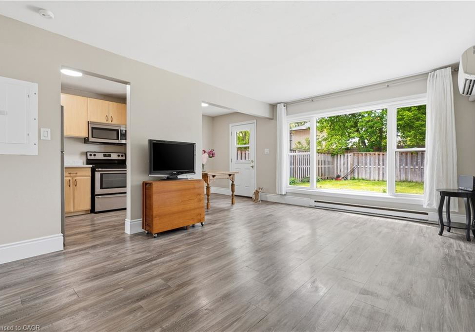 48-windom-road-kitchener-ontario-40839971