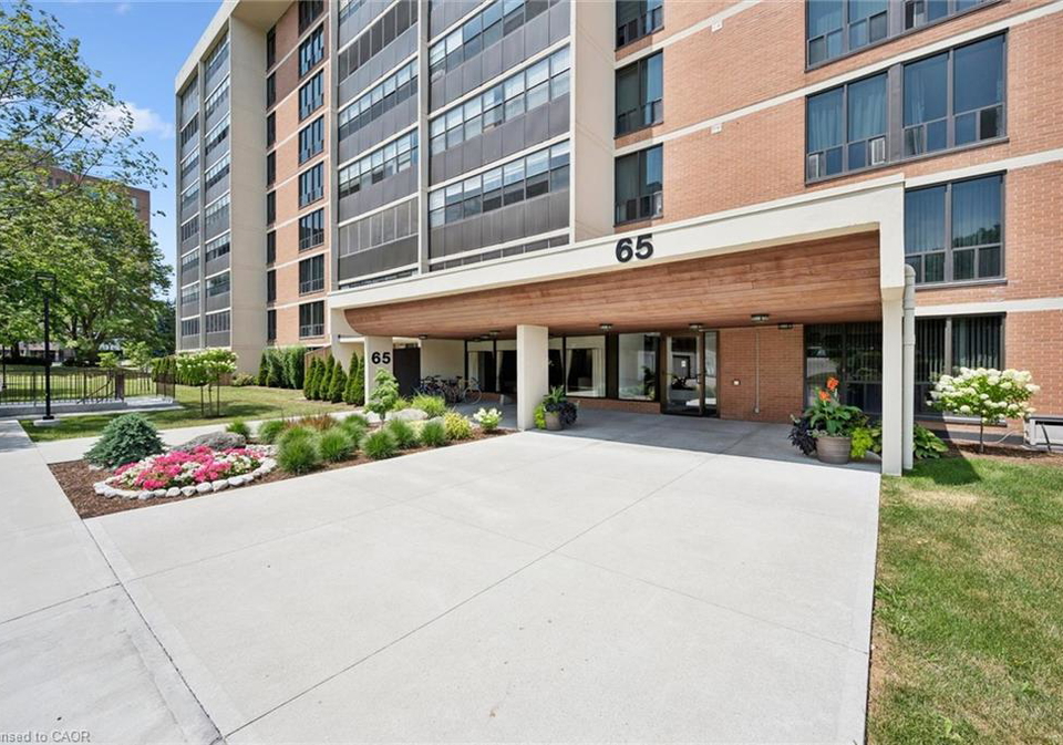 65-westmount-road-n-waterloo-ontario-40839997