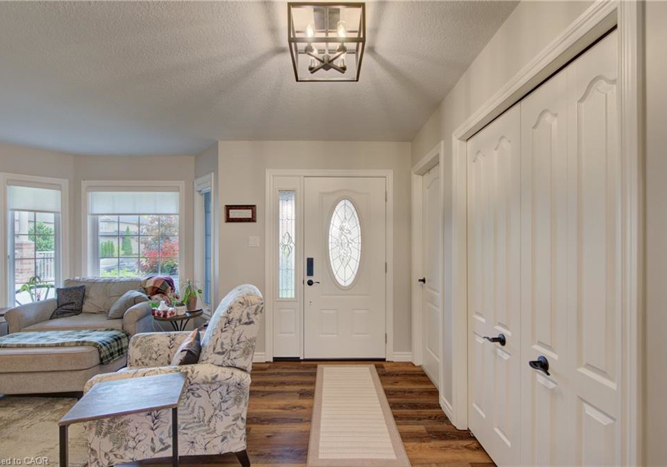 32-applewood-street-plattsville-ontario-40840041