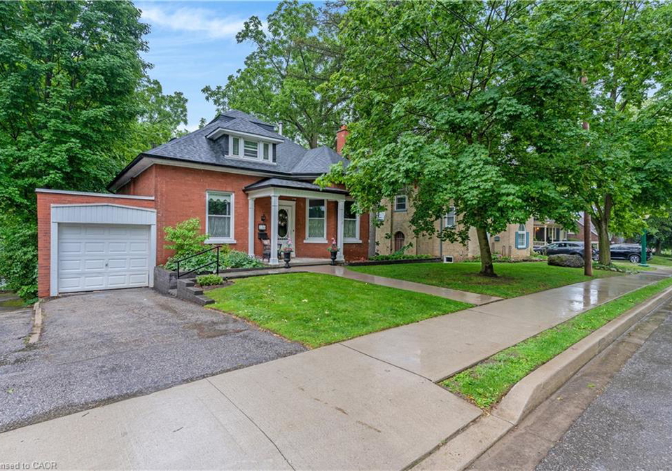 136-blair-road-cambridge-ontario-40840047