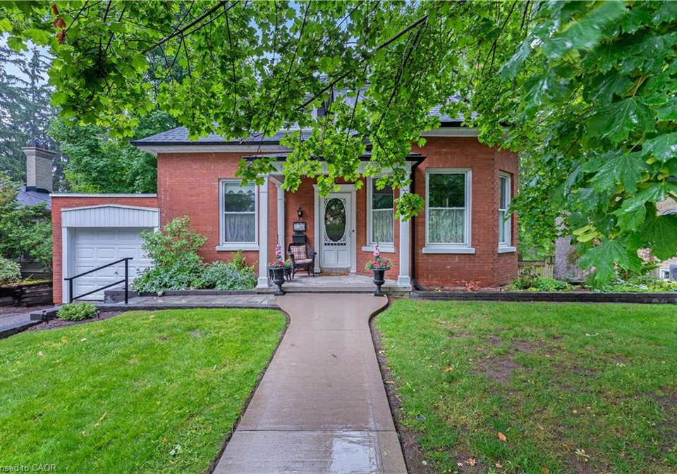 136-blair-road-cambridge-ontario-40840047