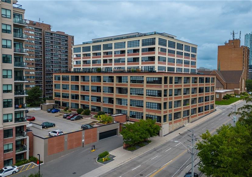 112-benton-street-kitchener-ontario-40840052