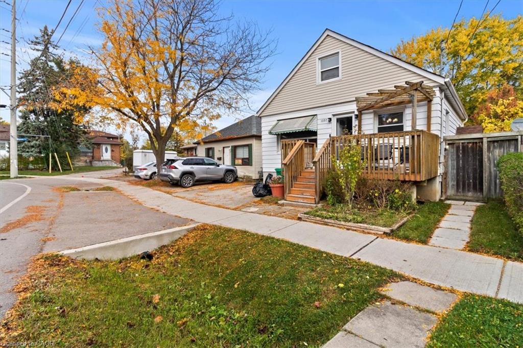 1097-enola-avenue-mississauga-ontario-40840104