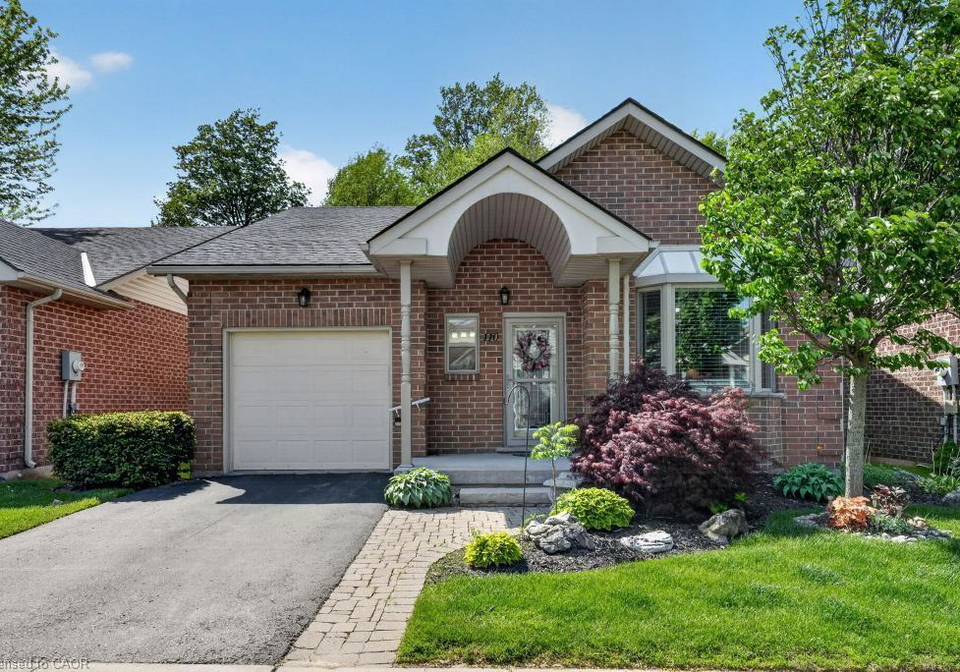 110-greentrail-drive-mount-hope-ontario-40840111