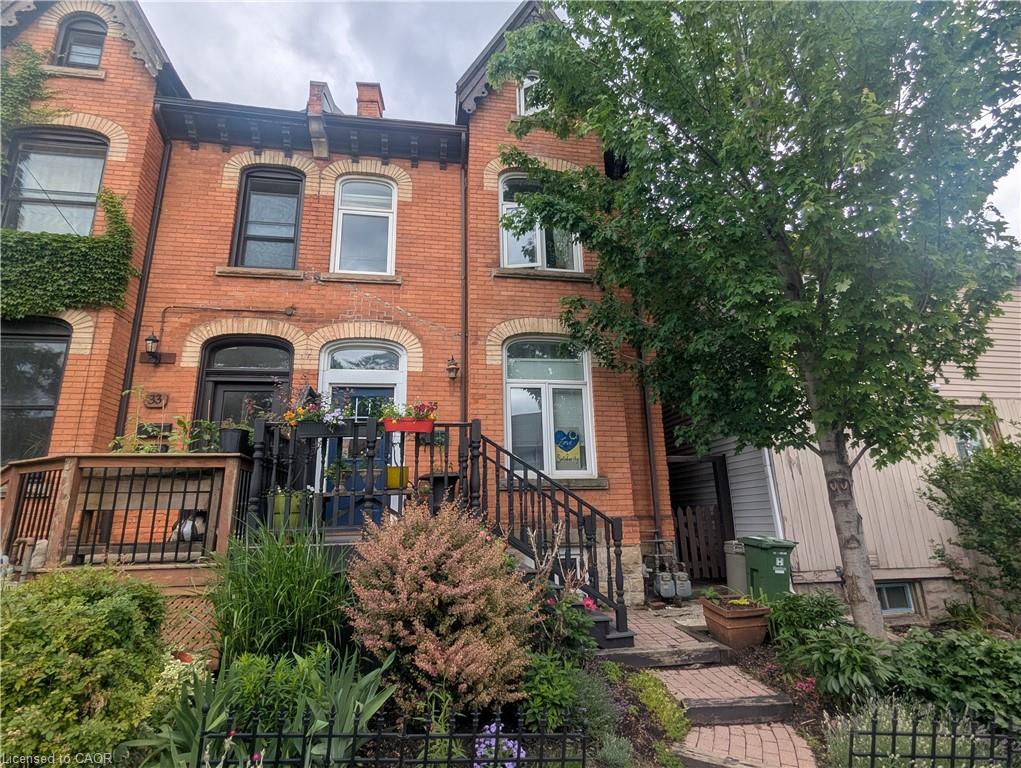 35-pearl-street-s-hamilton-ontario-40840113