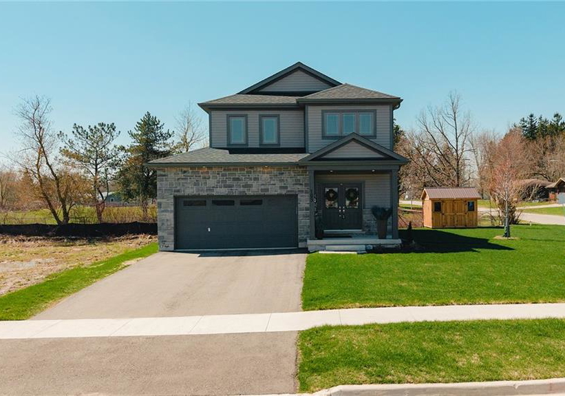 109-ballantyne-avenue-atwood-ontario-40840121