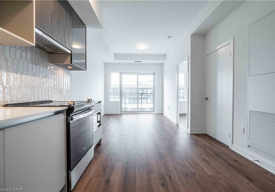 395-dundas-street-oakville-ontario-40840122