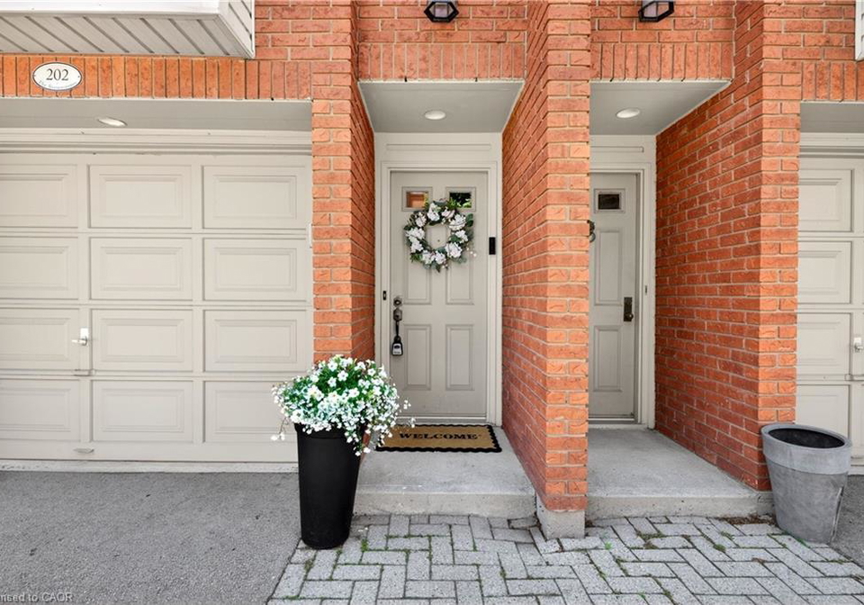 895-maple-avenue-burlington-ontario-40840136