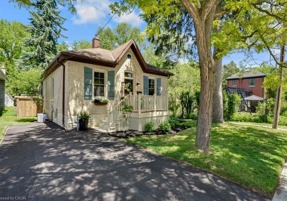 10-selkirk-street-cambridge-ontario-40840151