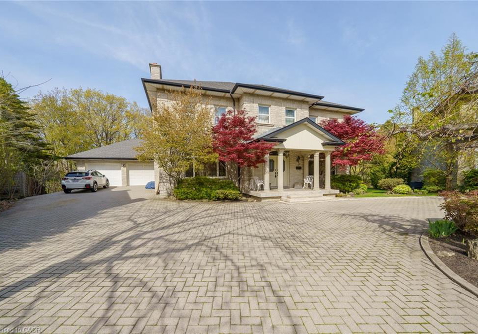 28-mathers-drive-stoney-creek-ontario-40840154