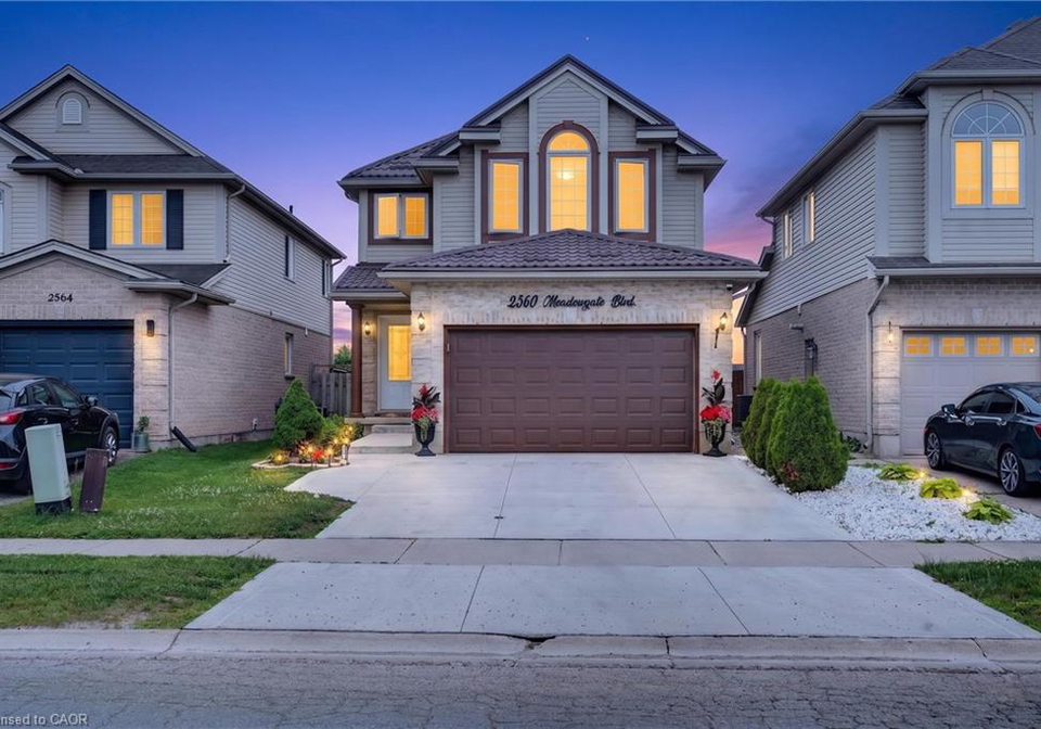 2560-meadowgate-boulevard-london-ontario-40840160