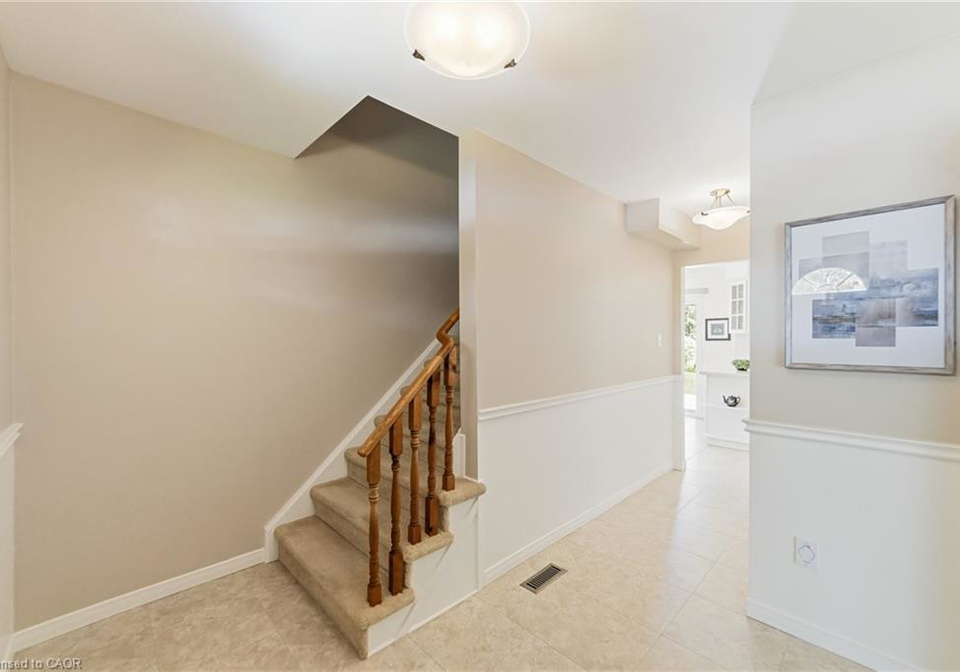 1495-clinton-court-burlington-ontario-40840177