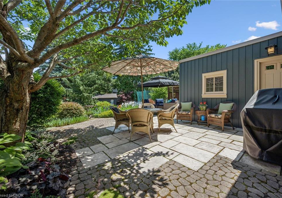 168-lydia-street-kitchener-ontario-40840189