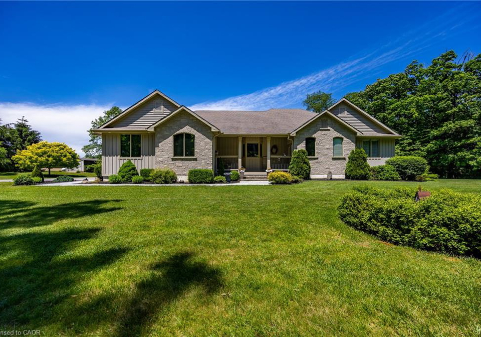 1821-norfolk-county-road-45-langton-ontario-40840192