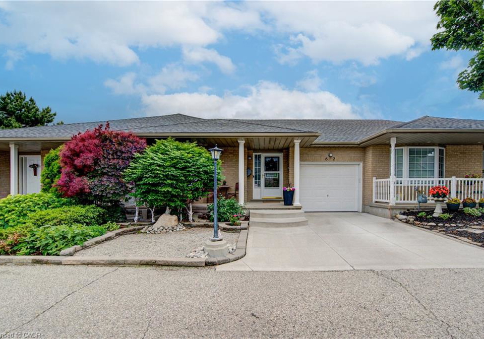 62-wilderness-drive-kitchener-ontario-40840200