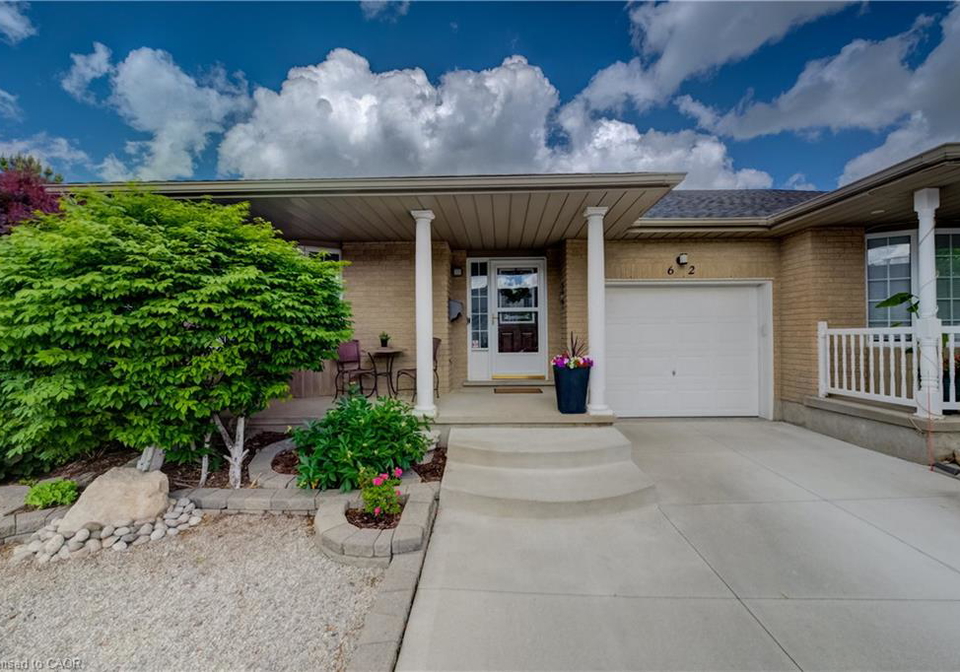 62-wilderness-drive-kitchener-ontario-40840200