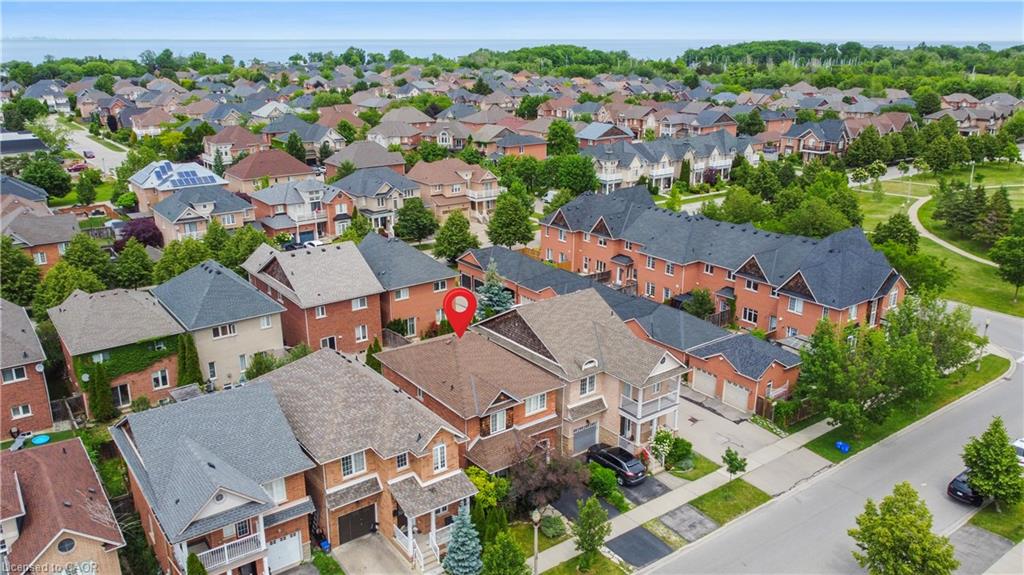 33-panorama-way-stoney-creek-ontario-40840205