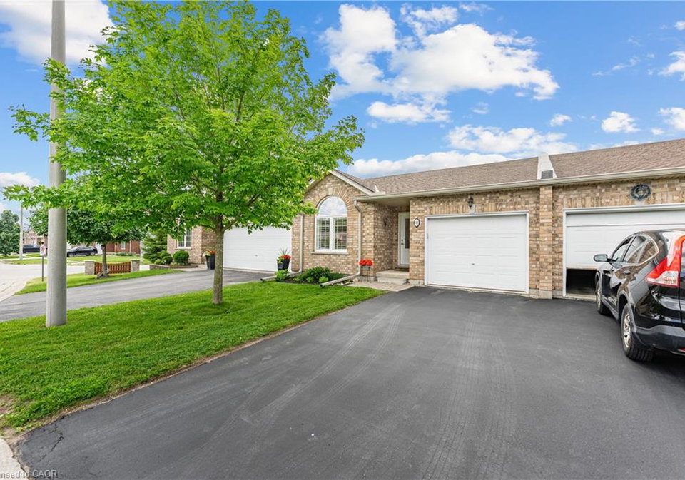 35-green-gate-boulevard-cambridge-ontario-40840236
