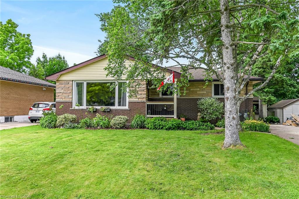 251-mackenzie-crescent-caledonia-ontario-40840255