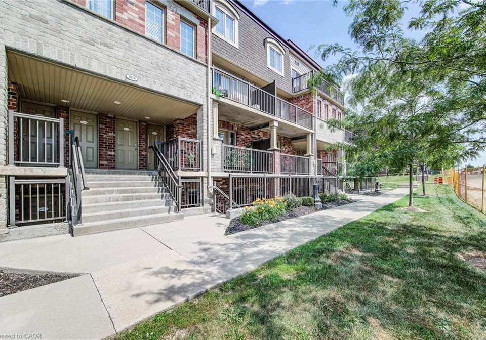 1676-fischer-hallman-road-kitchener-ontario-40840256