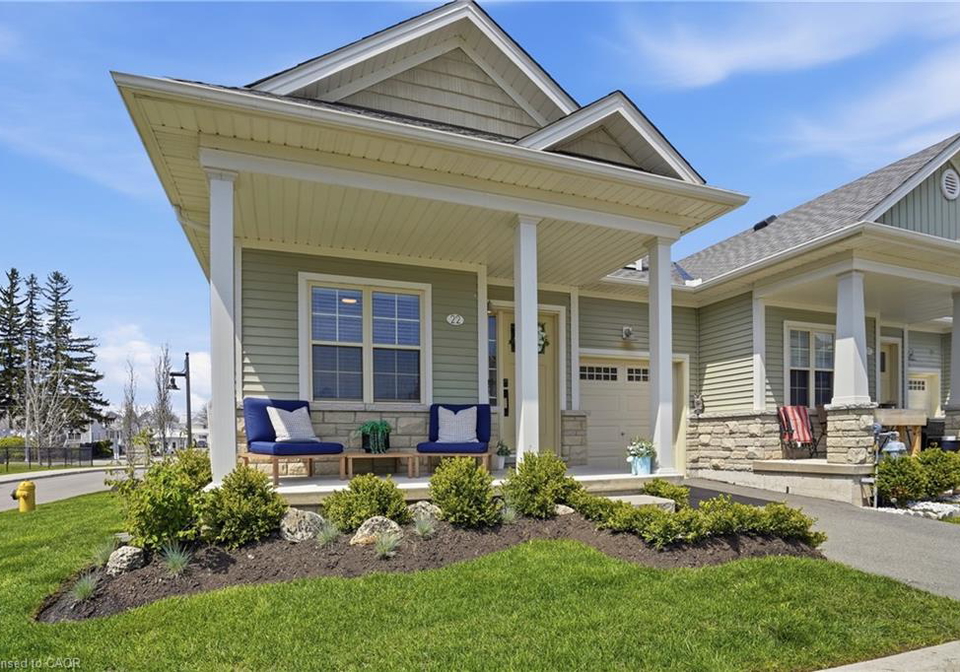 22-south-coast-circle-crystal-beach-ontario-40840260