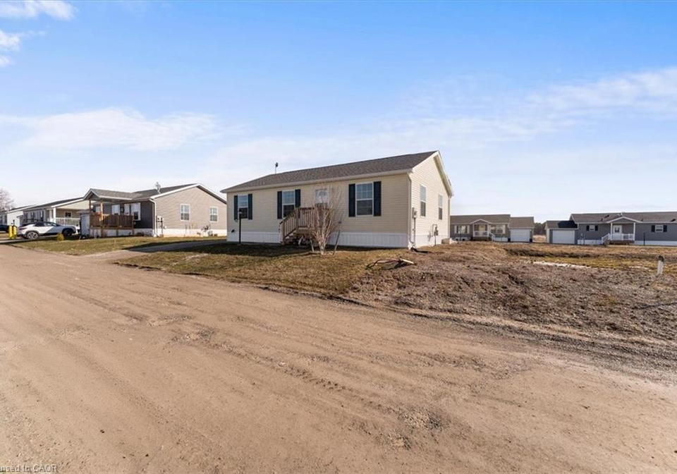 10-bent-willow-court-haldimand-county-ontario-40840279