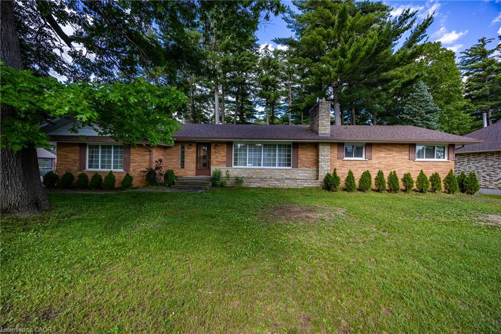 631-peel-street-delhi-ontario-40840283