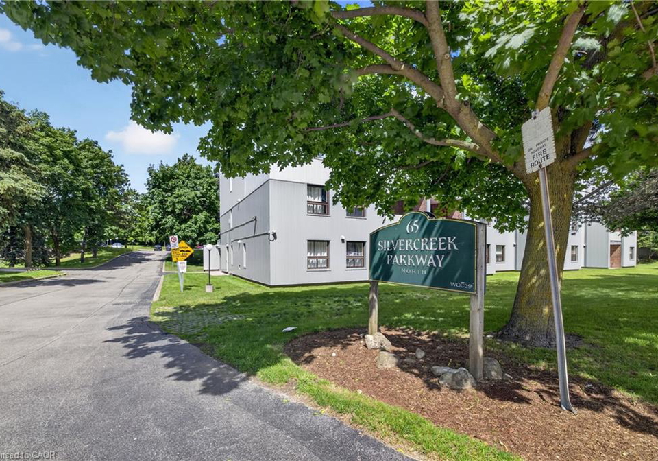 65-silvercreek-parkway-guelph-ontario-40840284