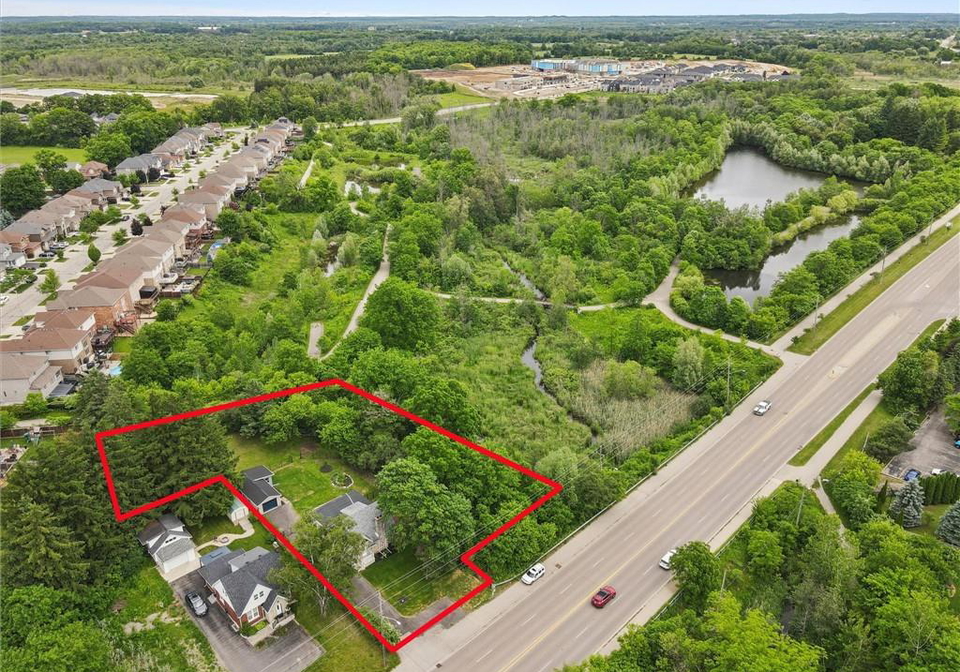 651-dundas-street-s-cambridge-ontario-40840290