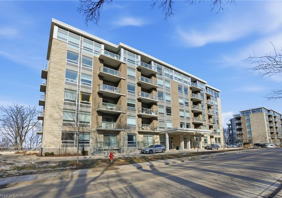 467-charlton-avenue-e-hamilton-ontario-40840293