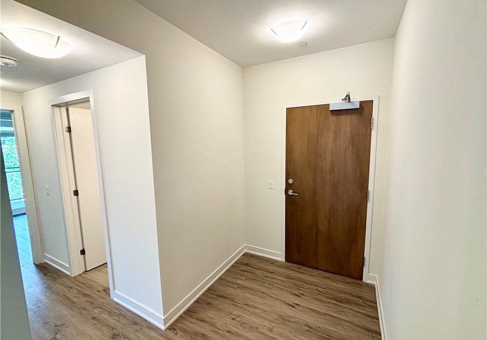 340-plains-road-e-burlington-ontario-40840307